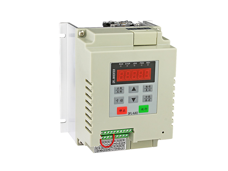 200N單相水泵變頻器，220V供水變頻器，恒壓供水變頻器