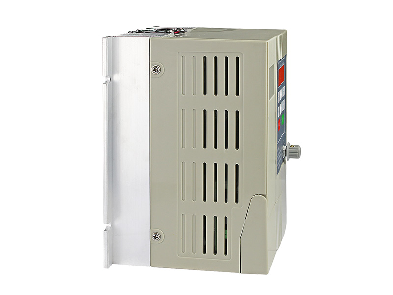 4000H三相水泵變頻器，380V恒壓供水變頻器，變頻恒壓供水，變頻器廠家